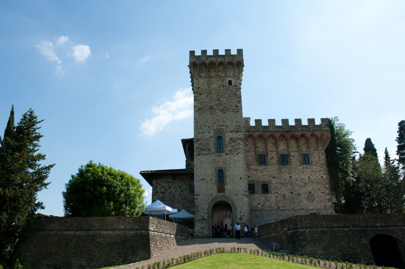 Castello di Torre a Decima, Pontassieve Castello di Torre a Decima, Pontassieve