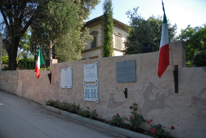 Muro dell'eccidio di Pievecchia, Pontassieve Muro dell'eccidio di Pievecchia, Pontassieve