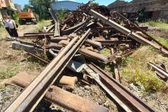 22 giugno 2021 Con i lavori di bonifica dell’area, si apre la strada all’intervento di rigenerazione urbana nel cuore del capoluogo. Area Ferroviaria: in corso i lavori di bonifica con la rimozione di strutture in ferro presenti all’interno dell’ex-area