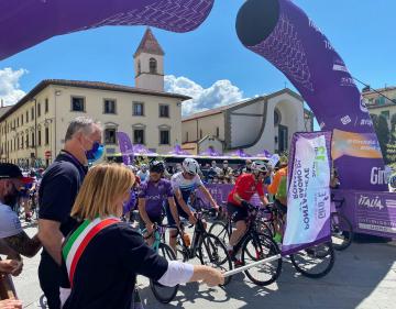 Giro–E: da Pontassieve via alla dodicesima tappa. 20 maggio 2021 Giro–E: da Pontassieve via alla dodicesima tappa. 20 maggio 2021