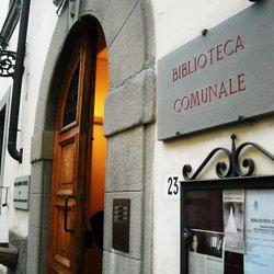 Entrata della biblioteca di Pontassieve