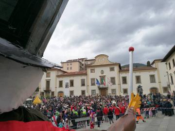 Foto d'archivio @ProlocoPontassieve del Carnevale a Pontassieve Foto d'archivio @ProlocoPontassieve del Carnevale a Pontassieve